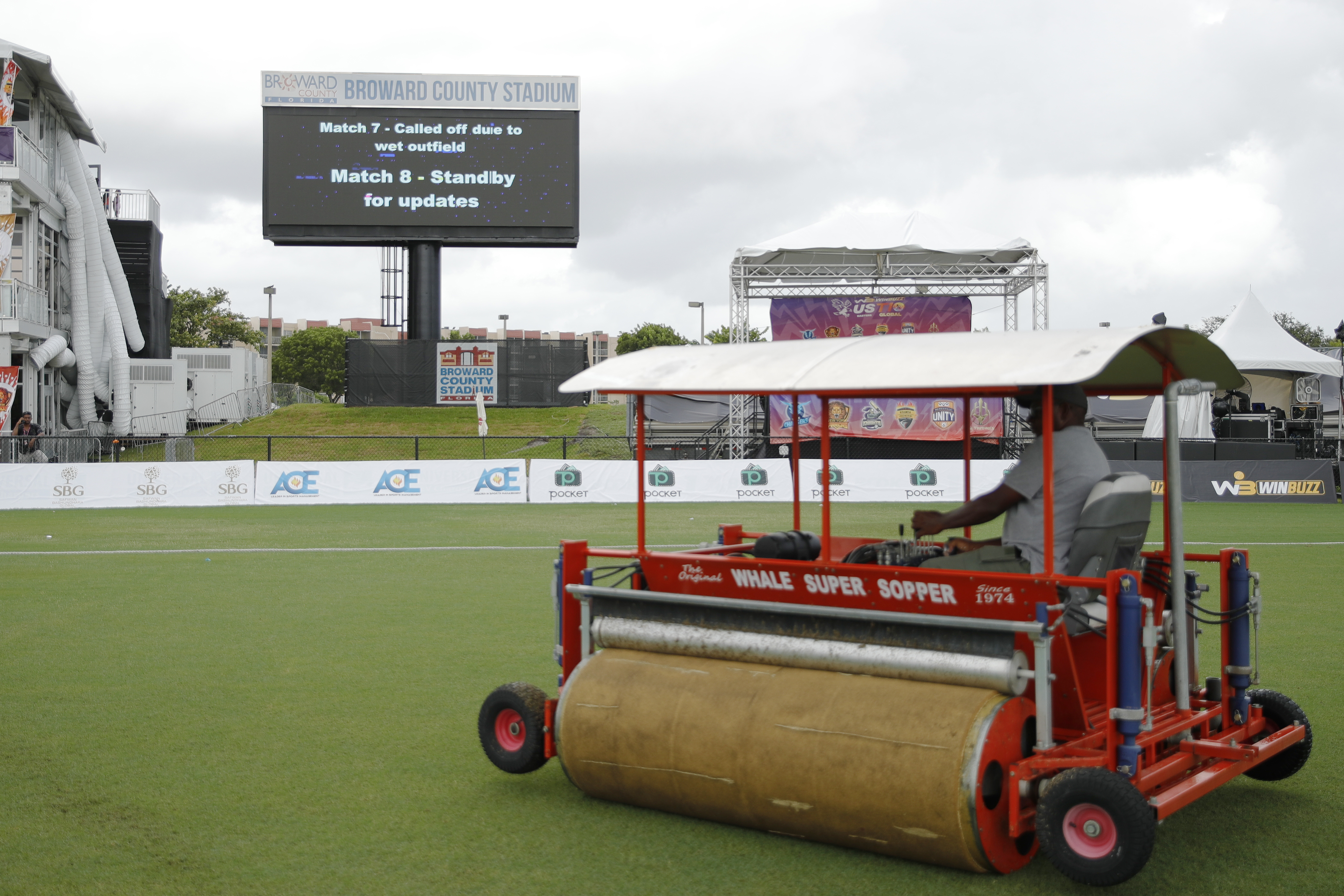Match Called off at display during match 7 of the US Masters T10 League between the Morrisville Unity and the Atlanta Riders at the Central Broward Park in Lauderhill, Florida on the 20 August 2023Photo by Saikat Das / ACEIMAGES for US Masters T10