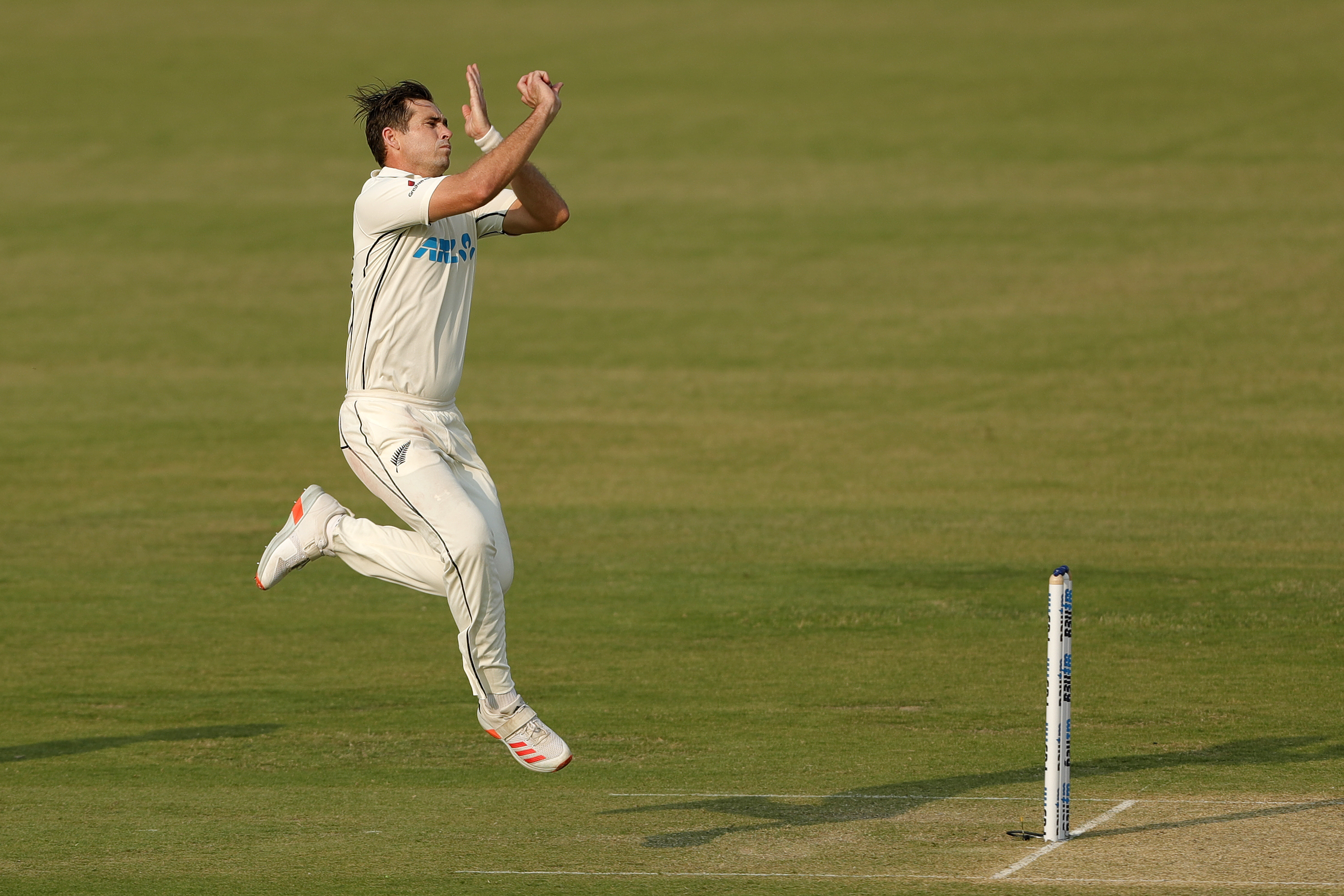 Tim South of New Zealand Bowling  during day one of the 1st Test match between India and New Zealand held at the Green Park International Stadium in Kanpur on the 25th November 2021Photo by Saikat Das / Sportzpics for BCCI