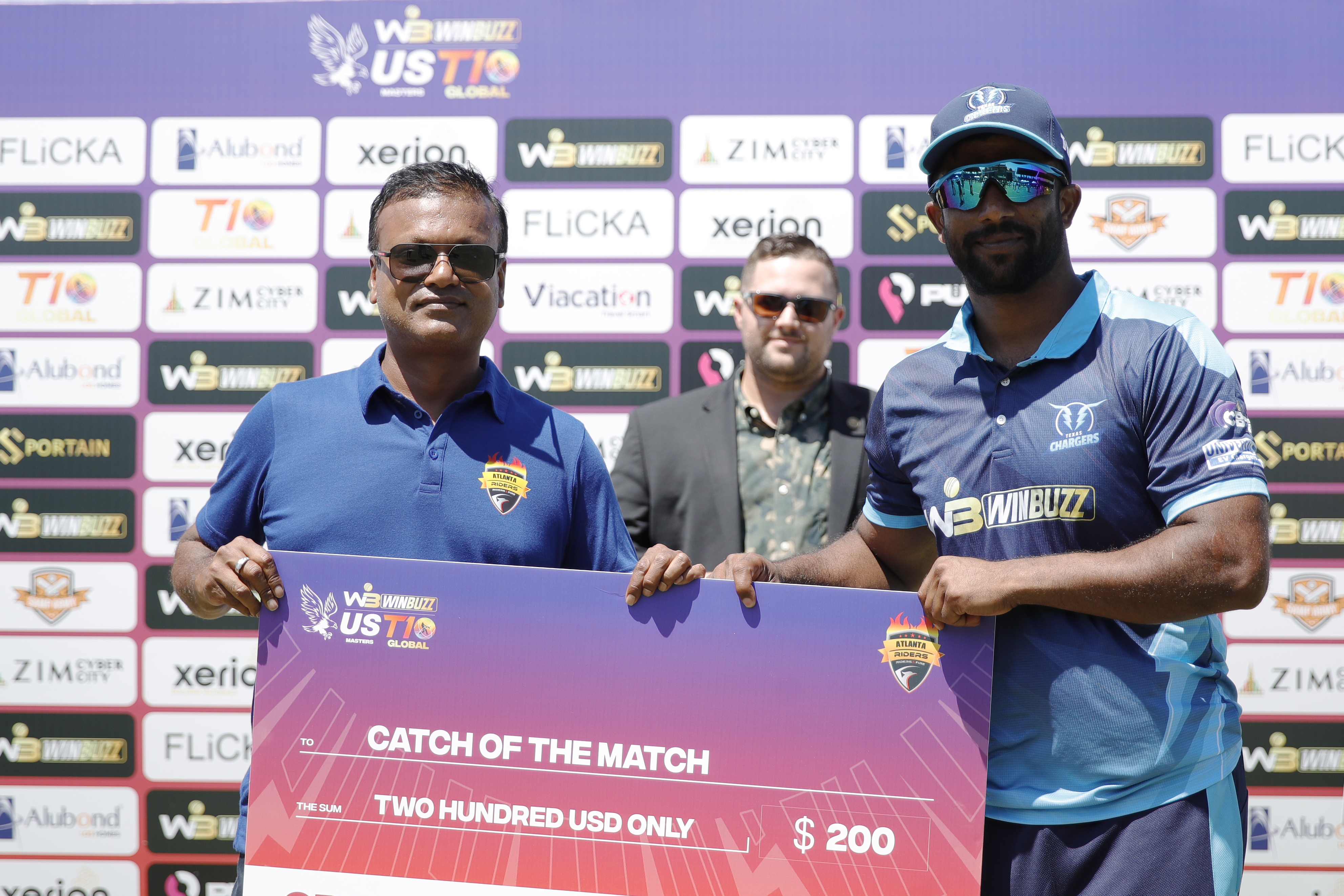 Mukhtar Ahmed of Texas Chargers with Catch of the Match Award during match 20 of the US Masters T10 League between the Texas Chargers and the Atlanta Riders at the Central Broward Park in Lauderhill, Florida on the 25th August 2023 Photo by Saikat Das / ACEIMAGES for US Masters T10
