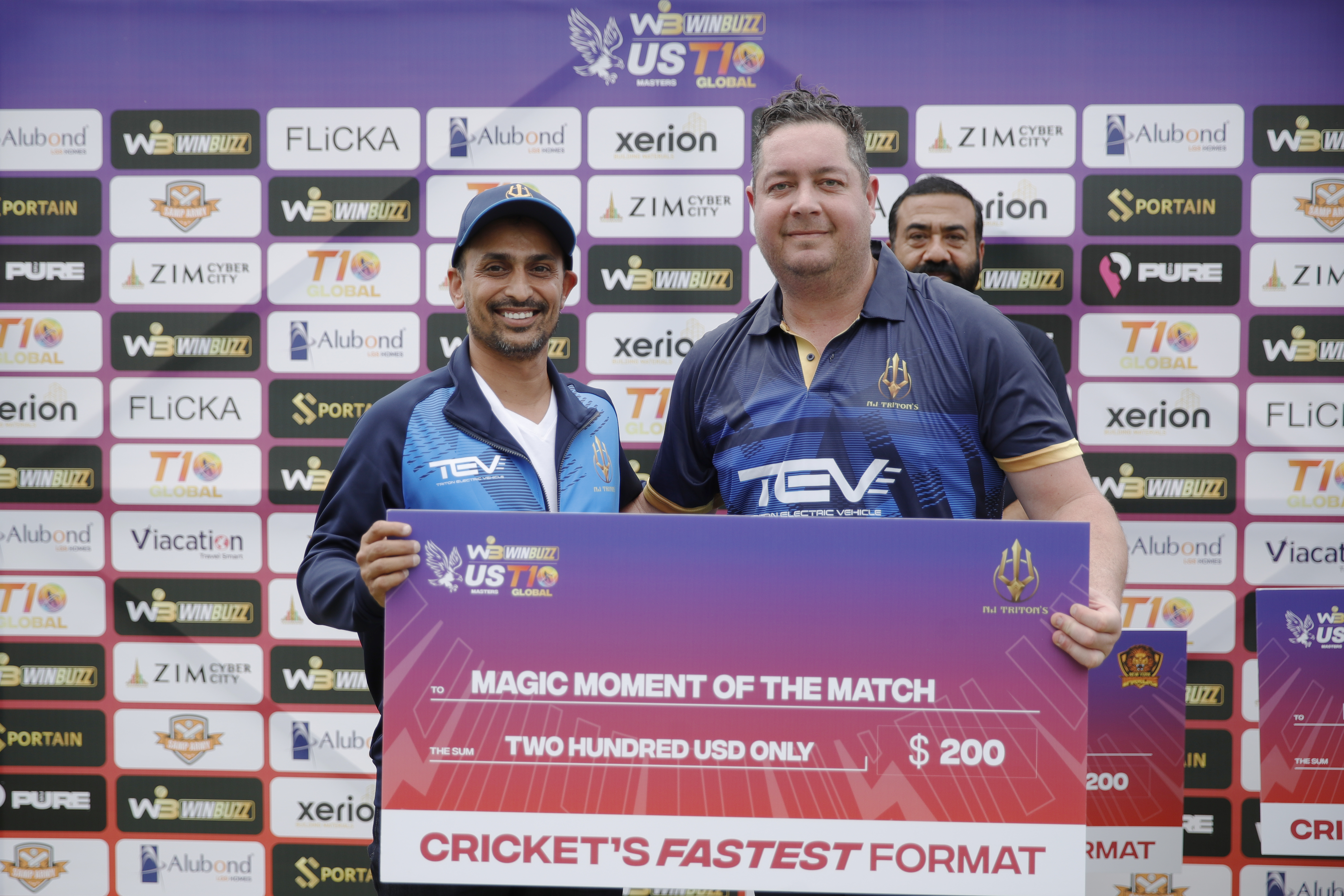 Jesse Ryder of NJ Tritons with Magic Moment of the Mach award during match 9 of the US Masters T10 League between the NJ Tritons and theNew York Warriors at the Central Broward Park in Lauderhill, Florida on the 20 August 2023Photo by Saikat Das / ACEIMAGES for US Masters T10