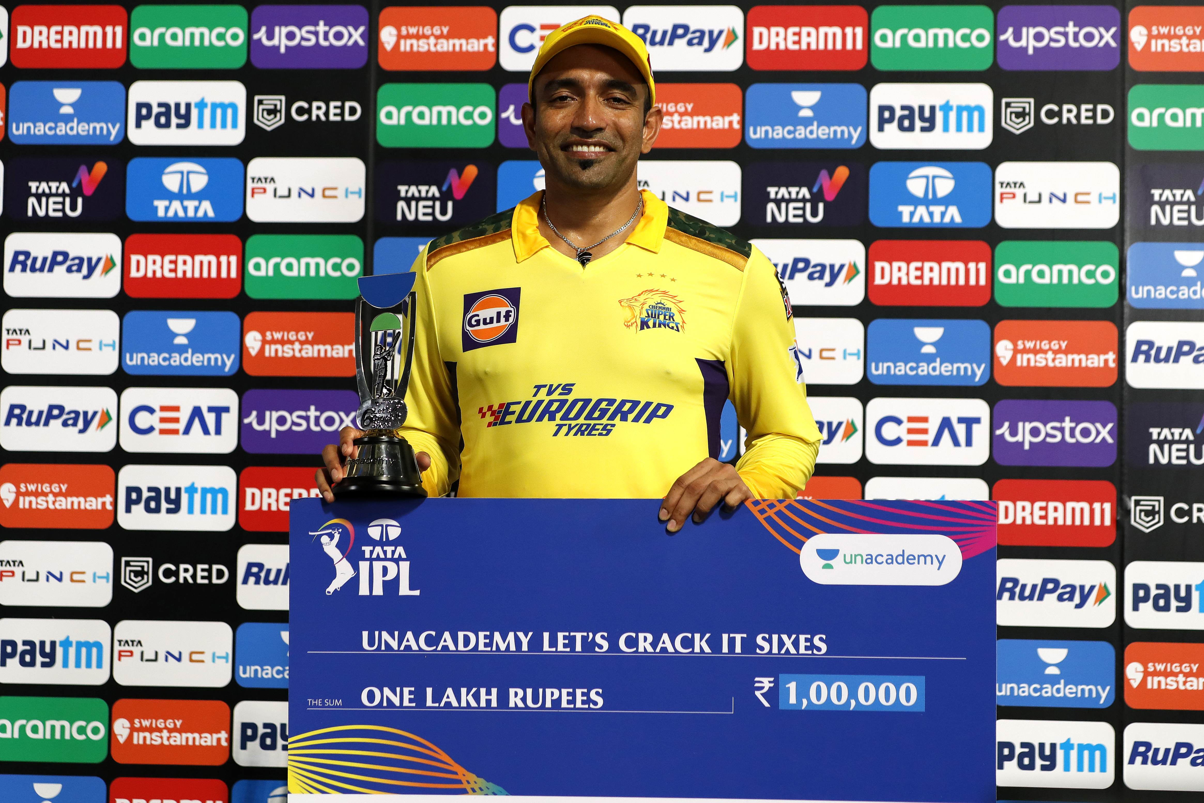 Robin Uthappa of the Chennai Superkings with Unacademy Let's Crack it Sixes award during match 1 of the TATA Indian Premier League 2022 (IPL season 15) between the Chennai Superkings and the Kolkata Knight Riders held at the Wankhede stadium in Mumbai on the 26th March 2022Photo by Saikat Das / Sportzpics for IPL