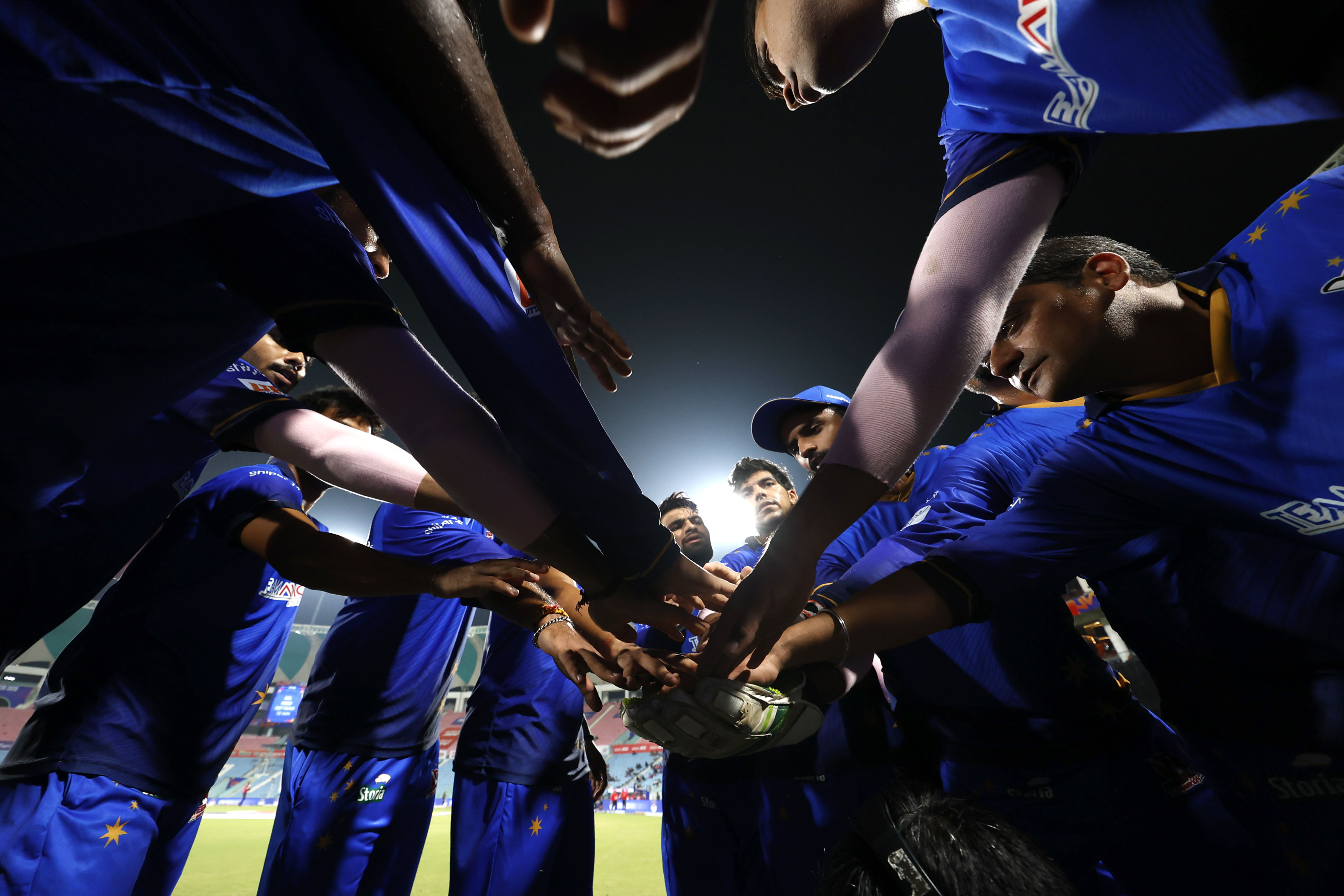 Meerut Mavericks huddle during the UPT20 League Season 4 night clash on 16 August 2026 at Bharat Ratna Shri Atal Bihari Vajpayee Ekana Cricket Stadium, Lucknow, Uttar Pradesh, India, Gaur Gorakhpur Lions take on defending champions Meerut Mavericks in Match 5 under lights as Purvanchal’s pride meets Meerut’s grit in a high‑intensity T20 battle.Photos by: Tamal Das / aceimages.in for UPT20