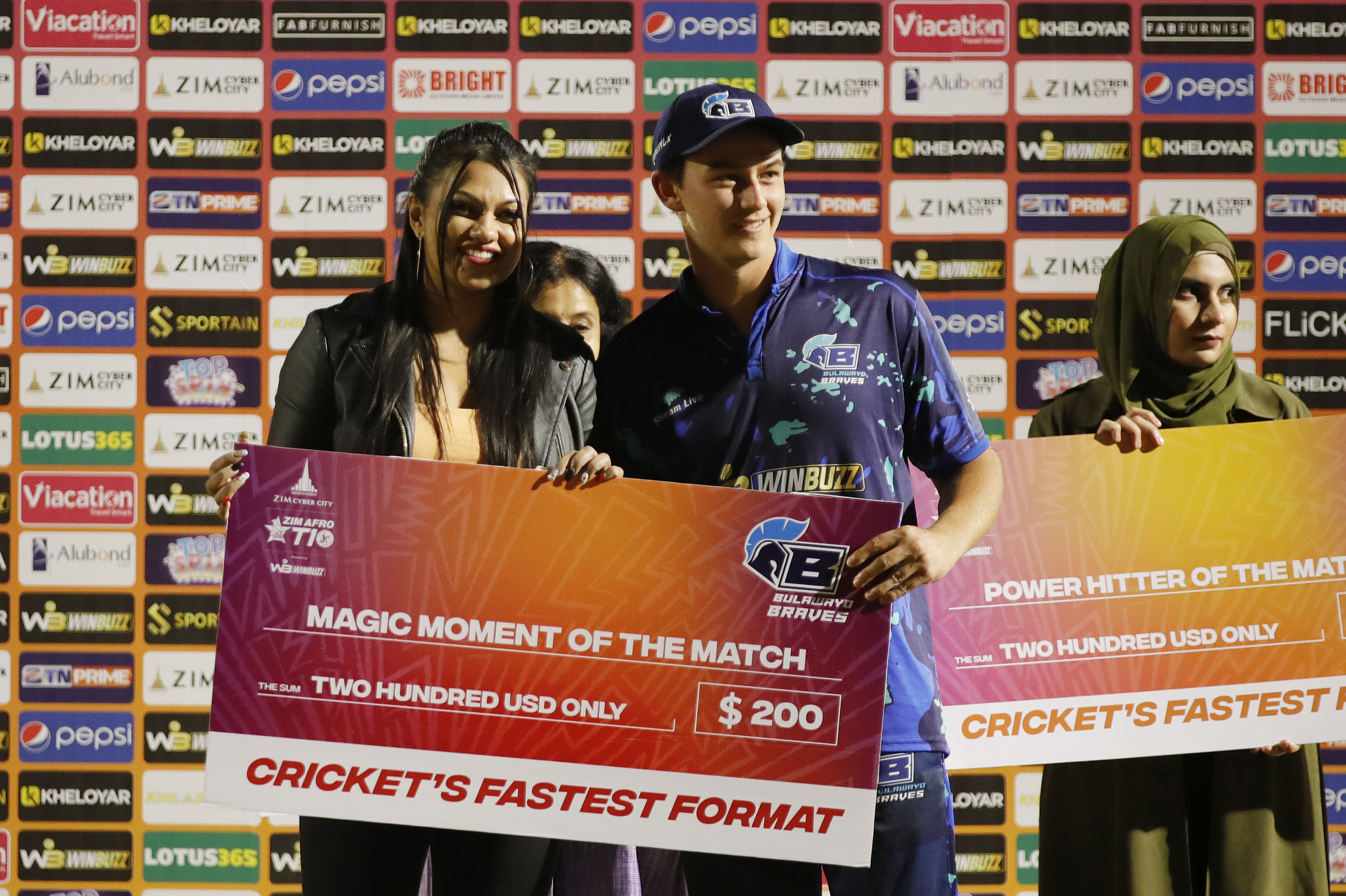 Kobe Herft  of Bulawayo Braves with Player of the Match awardduring match 12 of the Zim Afro T10 League between the Bulawayo Braves and the Harare Hurricanes at the Harare Sports Club in the Zimbabwe on the 24th July 2023Photo by Saikat Das / ACEIMAGES for Zim Afro T10