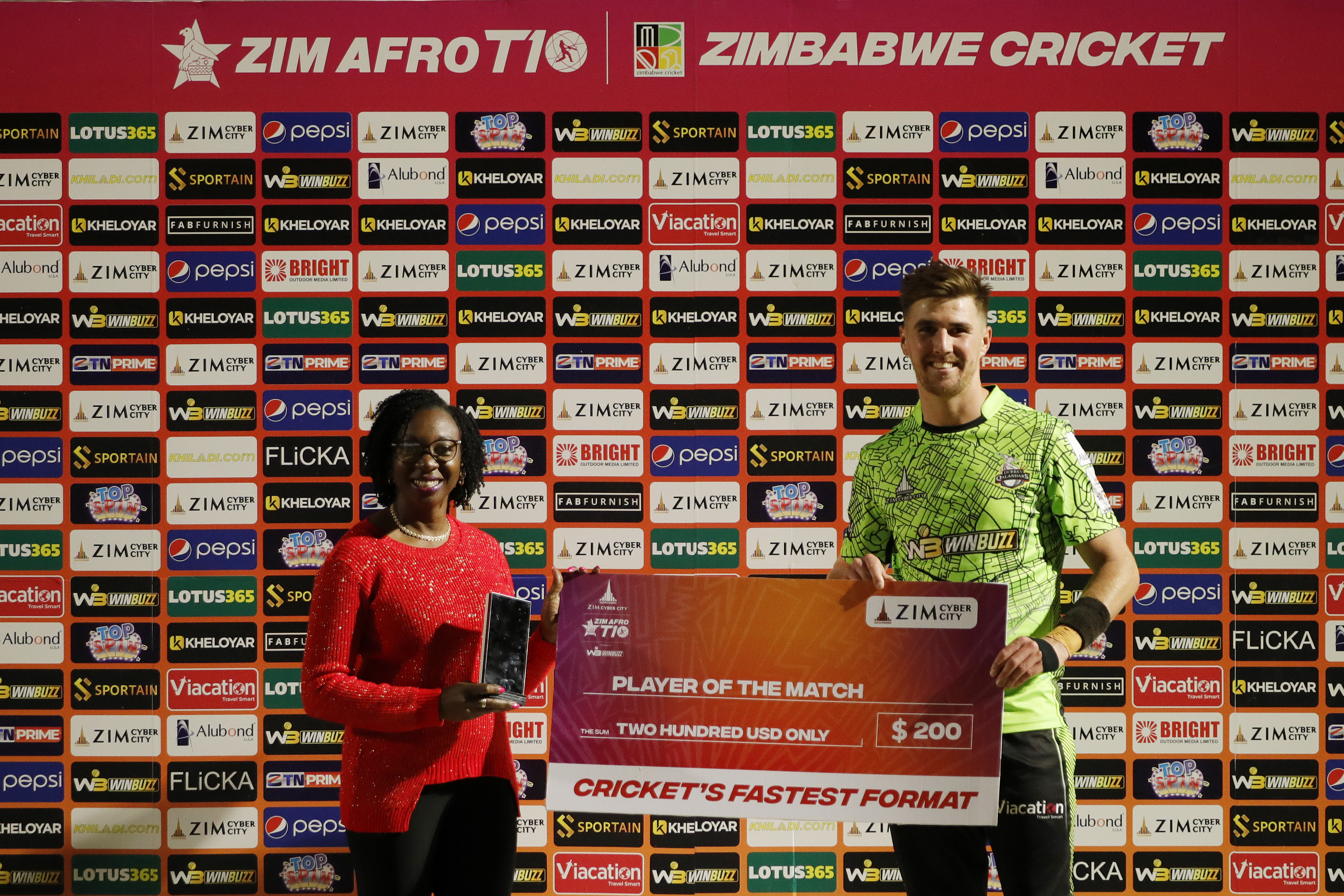Brad Evans of Durban Qalandars with Player of the Match awardduring match 9 of the Zim Afro T10 League between the Bulawayo Braves and the Durban Qalandars held at the Harare Sports Club in the Zimbabwe on the 23rd July 2023Photo by Saikat Das / ACEIMAGES for Zim Afro T10