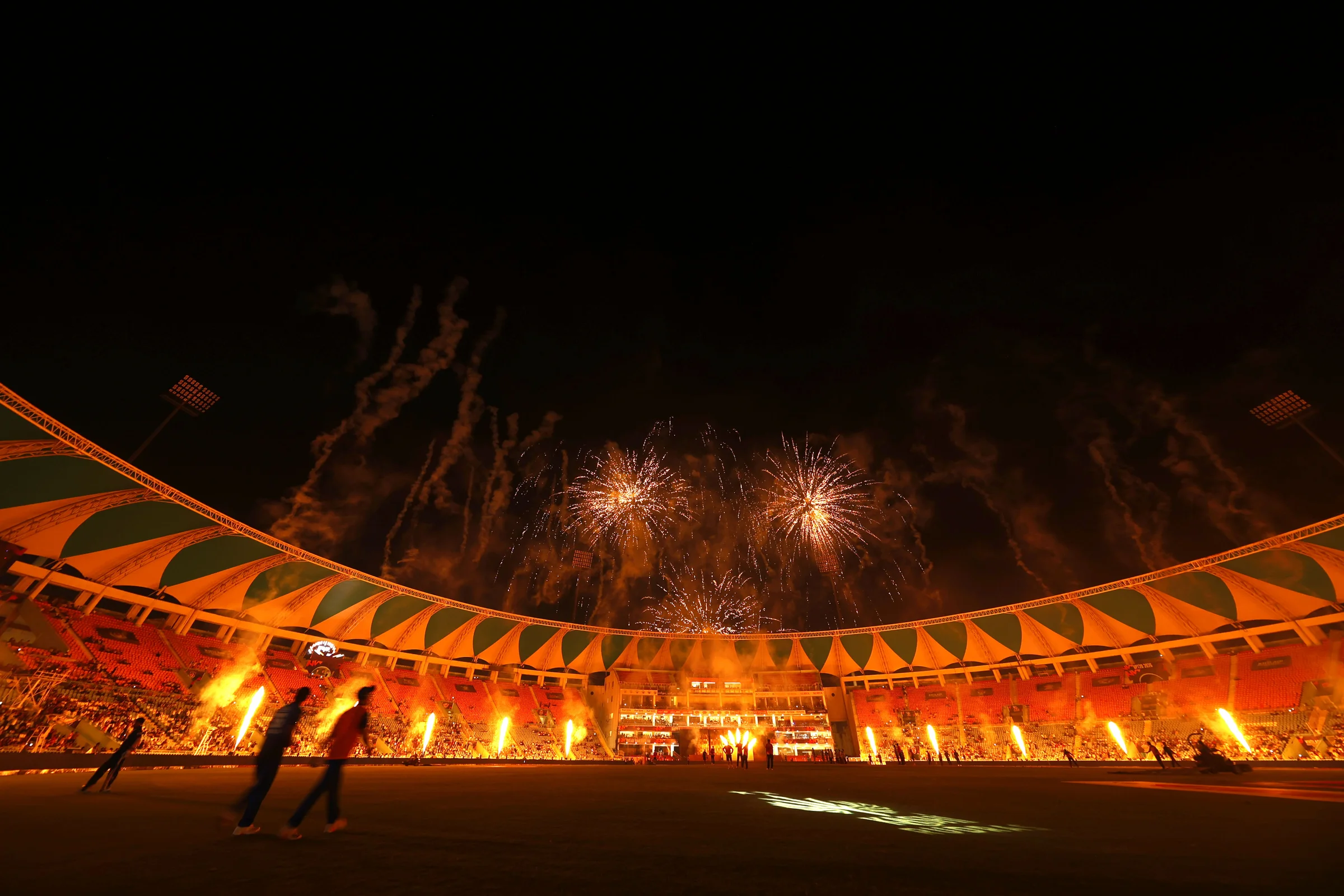 Light show  and Fireworks at innings break during the UPT20 League 2026 Season 4 opening clash between Kashi Rudras and defending champions Meerut Mavericks at Bharat Ratna Shri Atal Bihari Vajpayee Ekana Cricket Stadium, Lucknow, Uttar Pradesh, India, intense evening T20 action lights up Match 1 of the tournament.Photos by: Tamal Das / aceimages.in for UPT20
